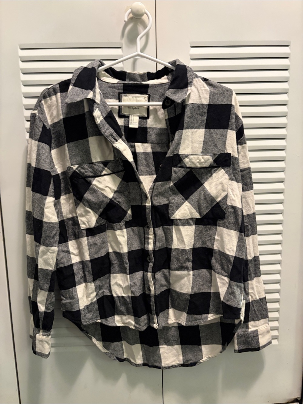 Forever 21 Black and White Plaid Button-Up Shirt